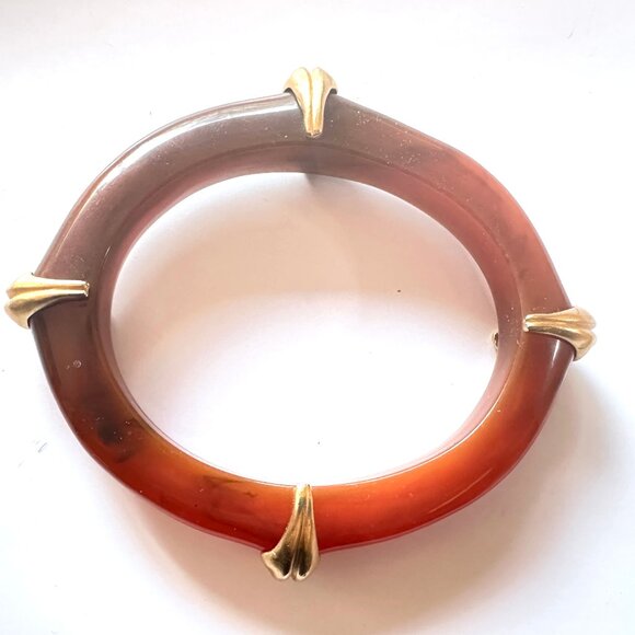 Vintage '80s Liz Claiborne Butterscotch Resin Bangle & Clip-on Earrings — EUC - Picture 4 of 11